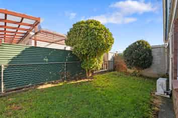 2/150 St George Street, Papatoetoe