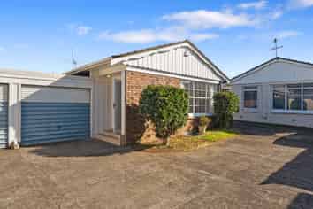 2/150 St George Street, Papatoetoe