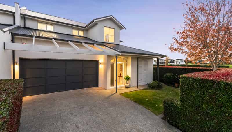 11 Lake Drive, Karaka