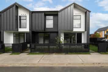 4 Tuputupu Drive, Kumeu