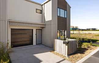 9 Gecko Lane, Hamilton Lake