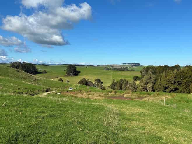  Paparoa Road, Mangapai