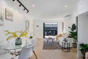1D Wesley Avenue, Mount Albert