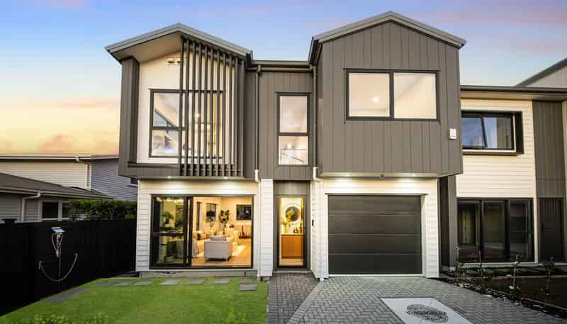 5/6 Clinton Avenue, Te Atatu Peninsula