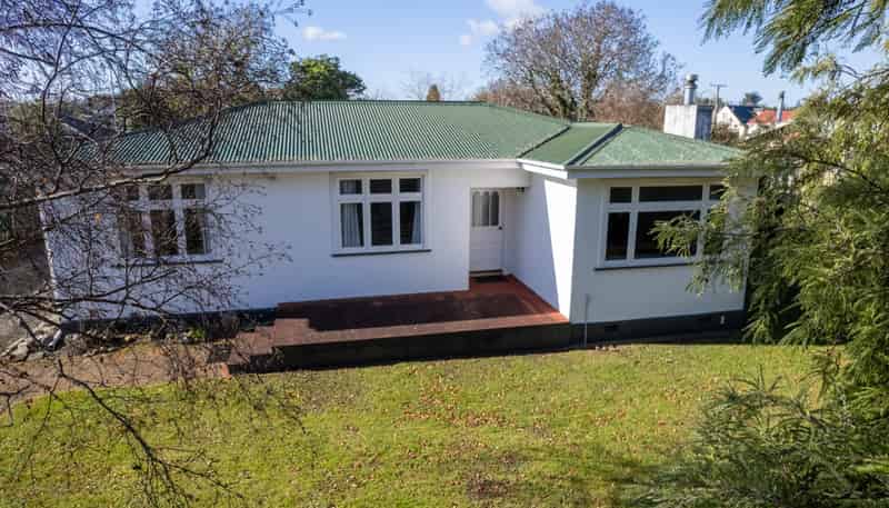 43 McPhee Street , Dannevirke