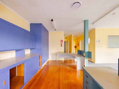 Versatile commercial premises in the city