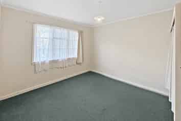 4/553 Featherston Street, Roslyn