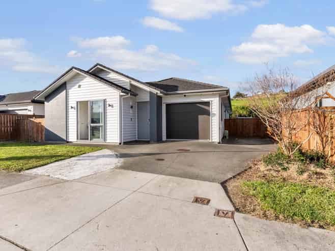 9 Holcroft Street, Papakura