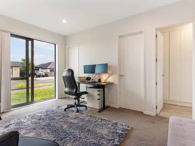 9 Holcroft Street, Papakura