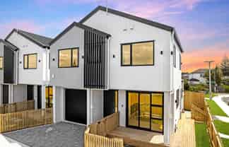 22A Healy Road, Manurewa