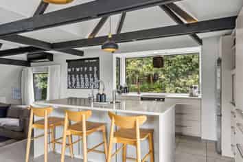 33A Hackthorne Road, CASHMERE