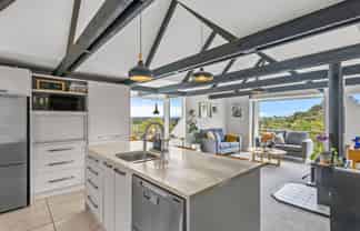 33A Hackthorne Road, CASHMERE