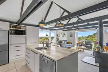 33A Hackthorne Road, CASHMERE