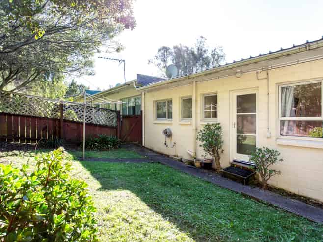 2/72 Cockayne Crescent, Sunnynook