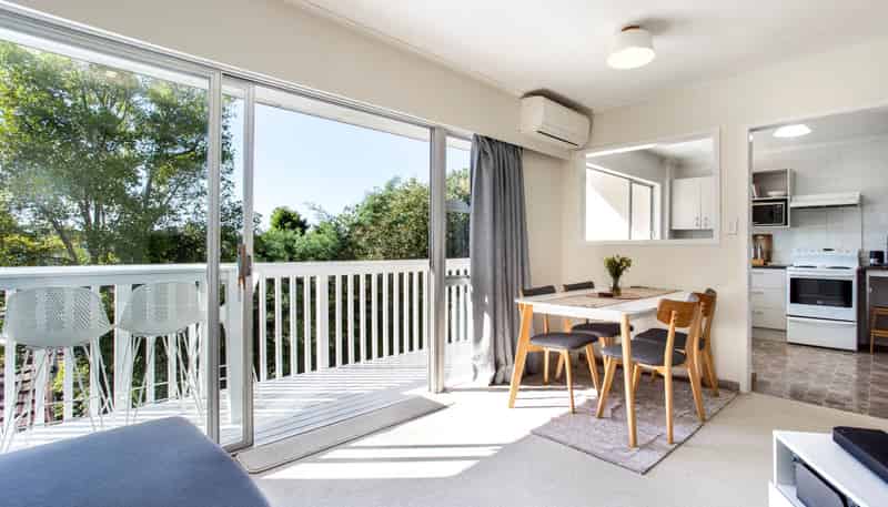 2/72 Cockayne Crescent, Sunnynook