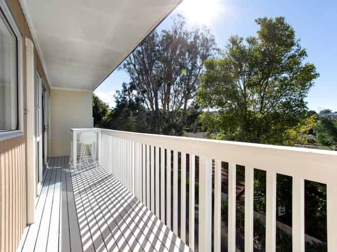 2/72 Cockayne Crescent, Sunnynook