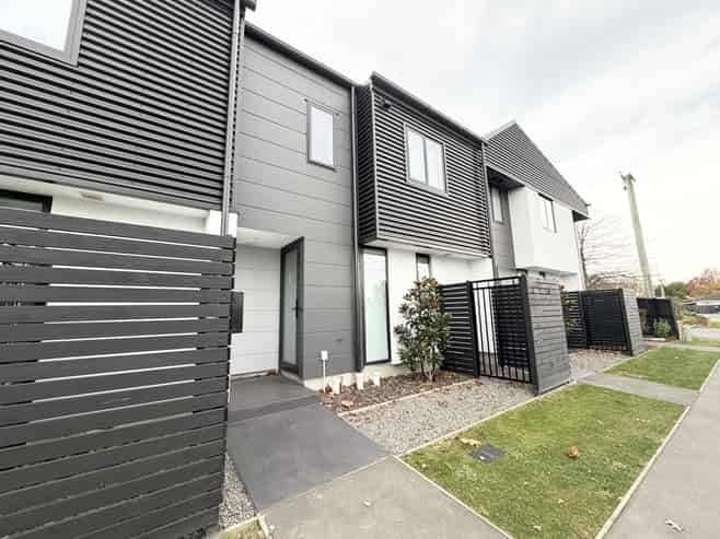 2/43 New Brighton Road, Shirley