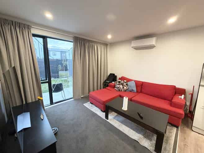 2/43 New Brighton Road, Shirley
