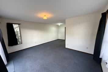 74B Solomon Avenue, Redwood