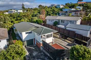 18 Eastview Grove, Normandale