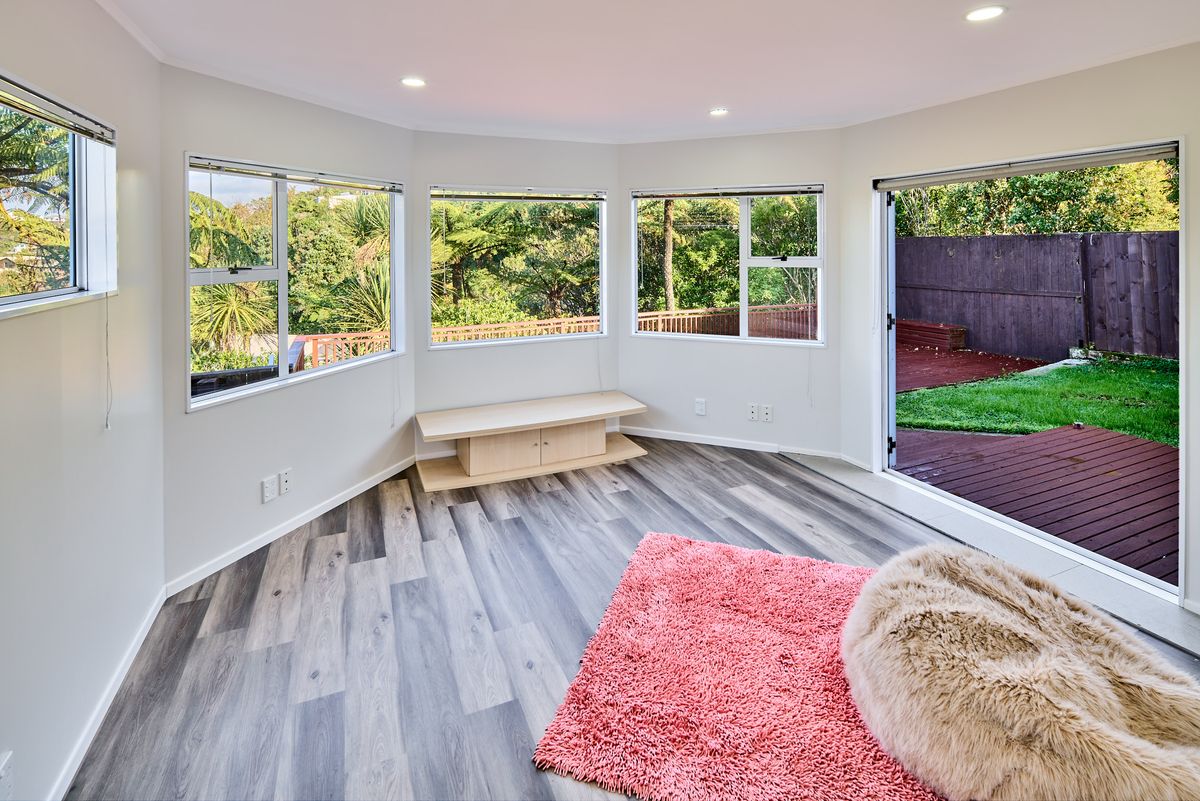 Family Living with Sea Views & Room to Grow - Mehr