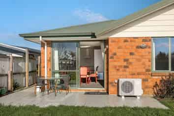 29B and C Lyndhurst Street, Westport