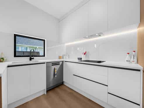 1A & 1B Ellen Street, Manurewa East
