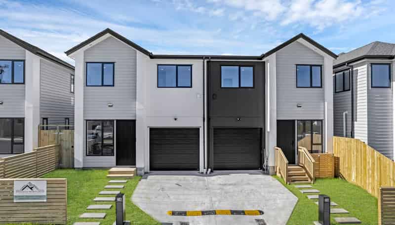 1A & 1B Ellen Street, Manurewa East