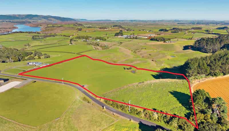 318 Settlement Road, Pukekohe