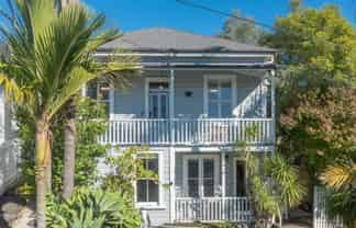 18 Mostyn Street, Kingsland