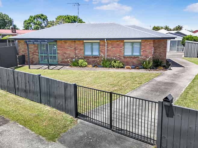 11A Mahana Road, Saint Andrews