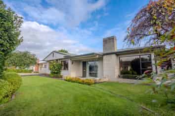 404 Purser Place, Mahora