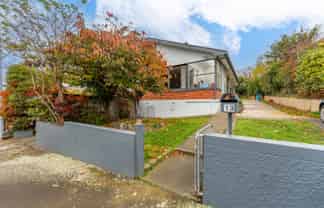 13 Ranfurly Street, West End