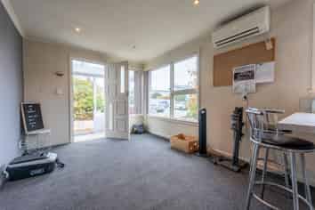 13 Ranfurly Street, West End