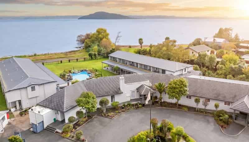 77 and 79 Robinson Avenue, Rotorua