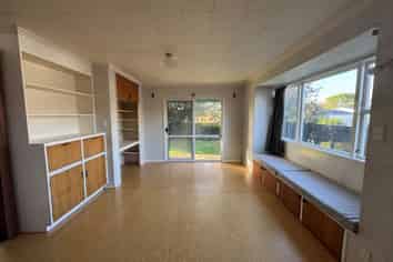 Manawatu / Whanganui - Address withheld