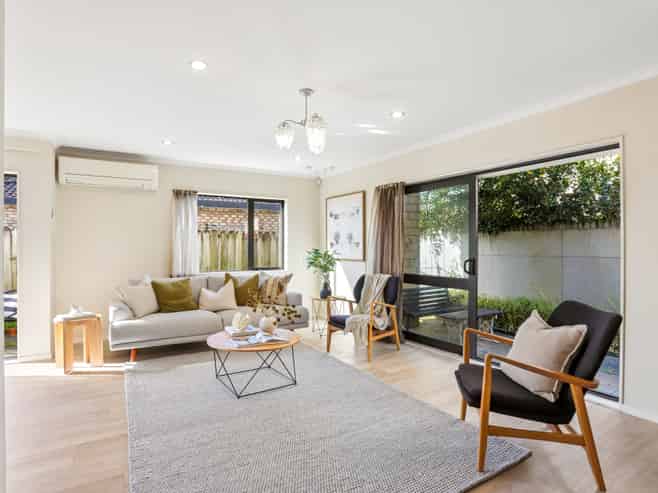 4 Millcroft Lane, Ranui