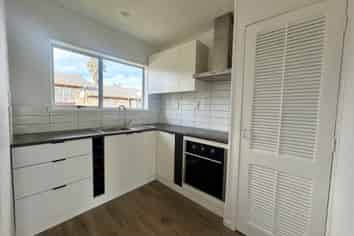 2/26 Arawa Street, New Lynn