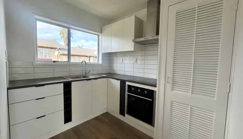 2/26 Arawa Street, New Lynn
