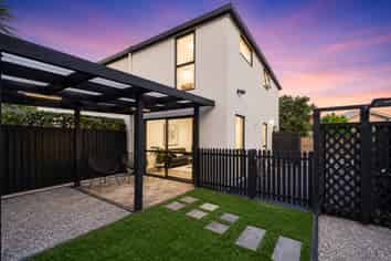 6/96 Poulson Street, Addington