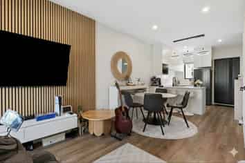 33 Kiato Lane, Flat Bush