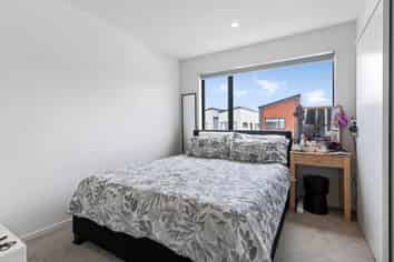 33 Kiato Lane, Flat Bush