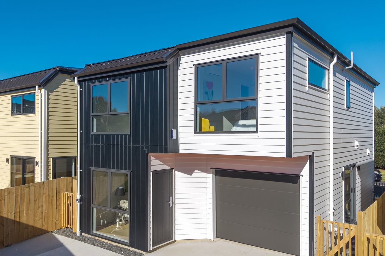 Freehold Freestanding | Brand New | Priced Below CV - Aanzicht 2