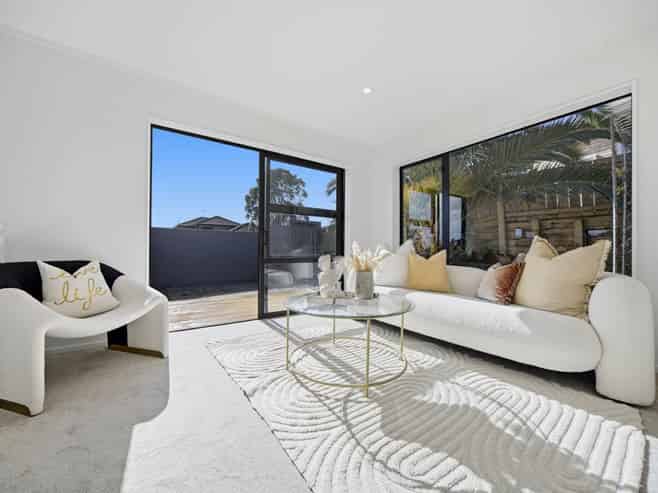 6 Tenbless Court, Unsworth Heights