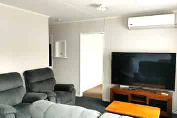 2/158 Crinan Street, Appleby