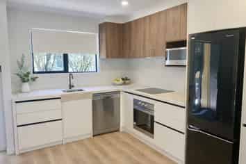3/358 Main Road, Huapai