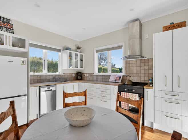 46 Wakefield Street, Featherston