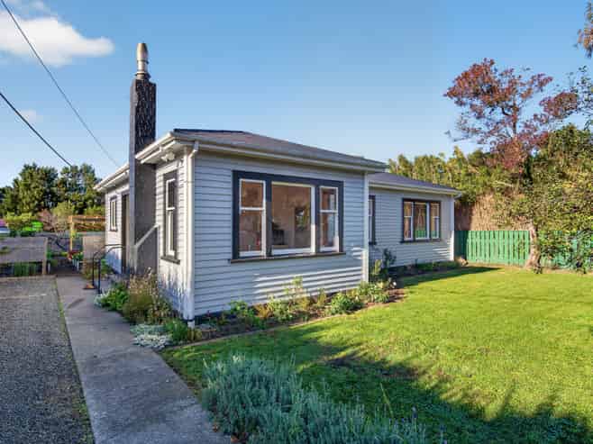 46 Wakefield Street, Featherston