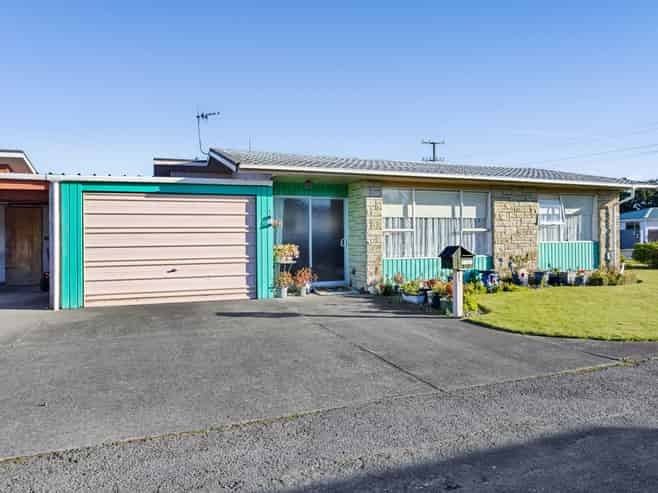 15 Puriri Street, Hawera