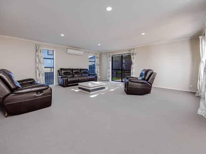 129 Cyril French Drive, Flat Bush